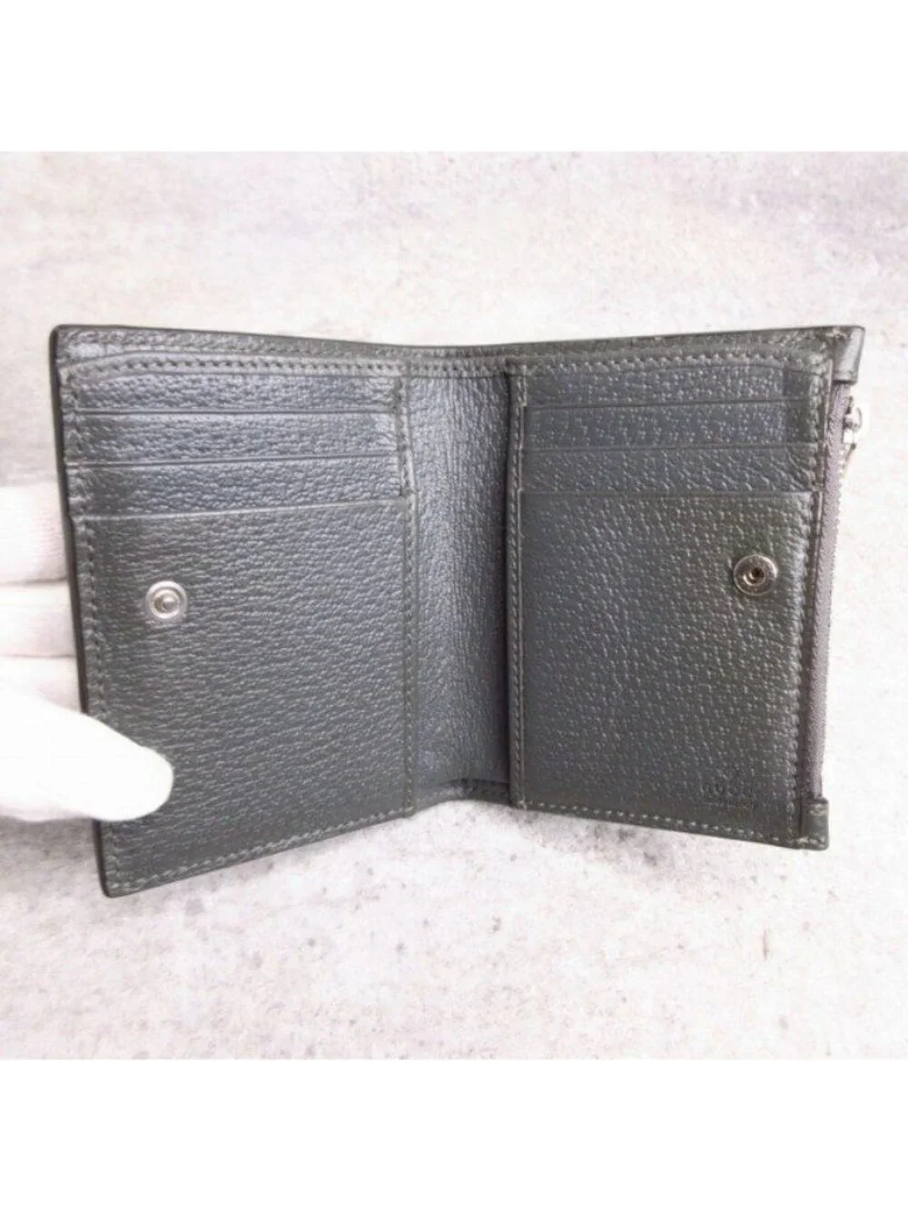 Gucci GG Supreme Canvas Bifold Wallet Gray - Picture 6 of 9